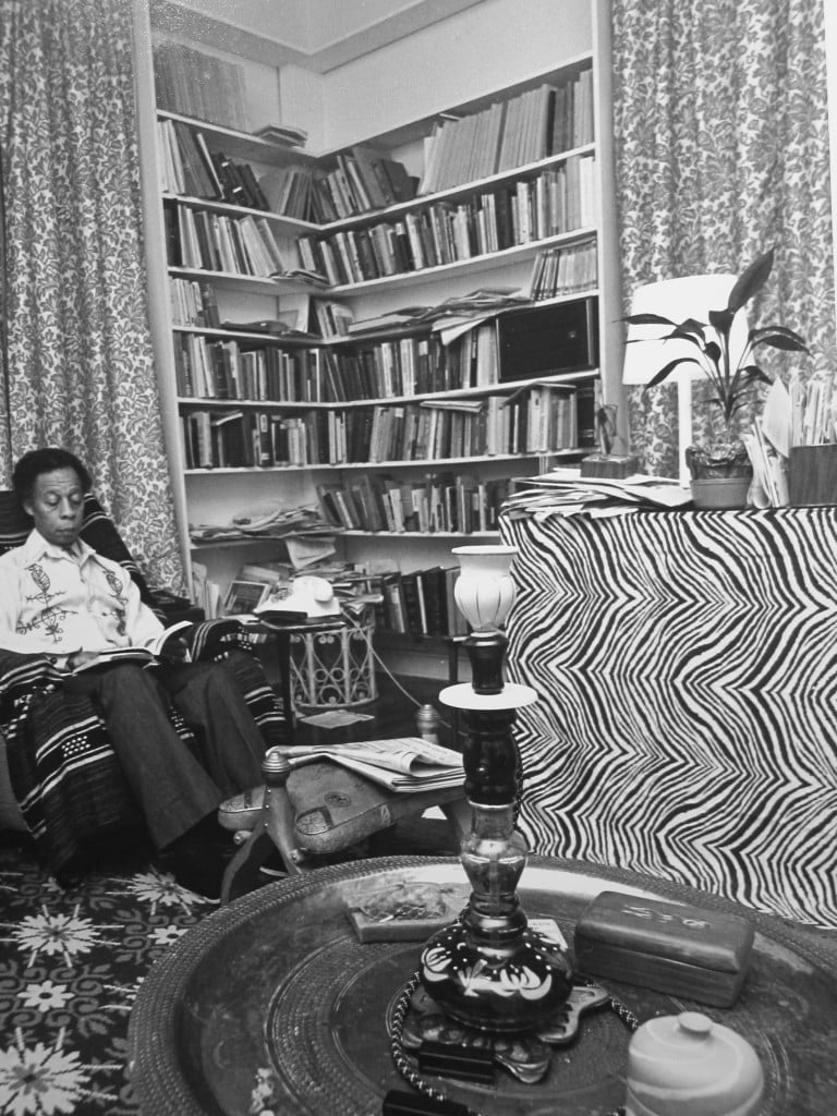 Lucinda Bunnen, Dr. Richard Long in his home in Atlanta, 1977.