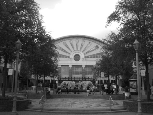 The recreation of the 1871 Union Station facade at the Mall of Georgia.