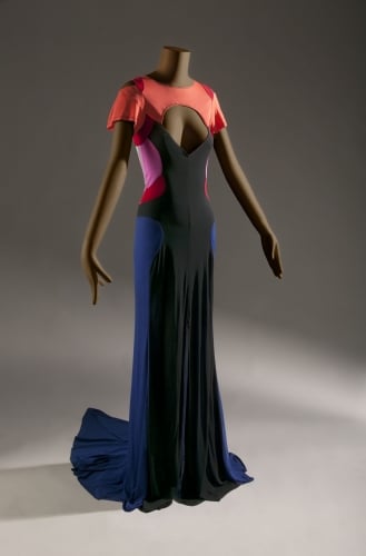 Stephen Burrows (United States), Evening dress, ready-to-wear, spring/summer 2007.  Rayon jersey. Appeared in Glam Odyssey. Photograph by John Alderson © Chicago Historical Society. 