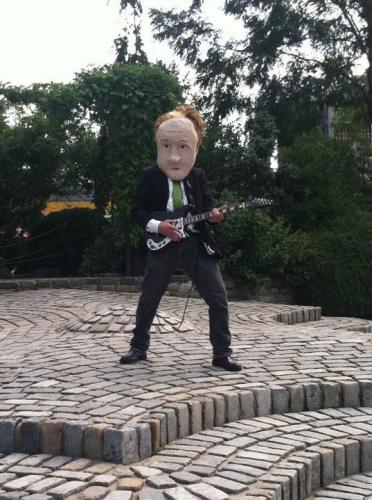 Drennen performing Awful at Socrates Scultpture Park in New York, 2012. 