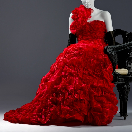 Adam Kuehl, "Untitled Oscar de la Renta Beyoncé dress, Vogue cover," March 2013. 