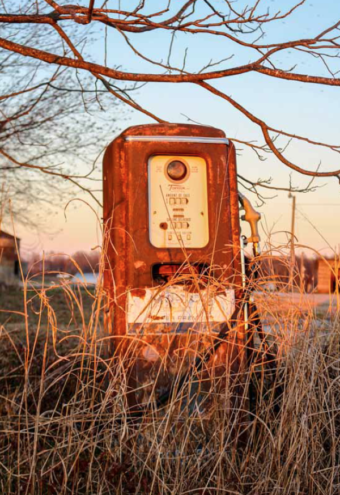 Mississippi: Poems by Ann Fisher-Wirth with Photographs by Maude Schuyler Clay